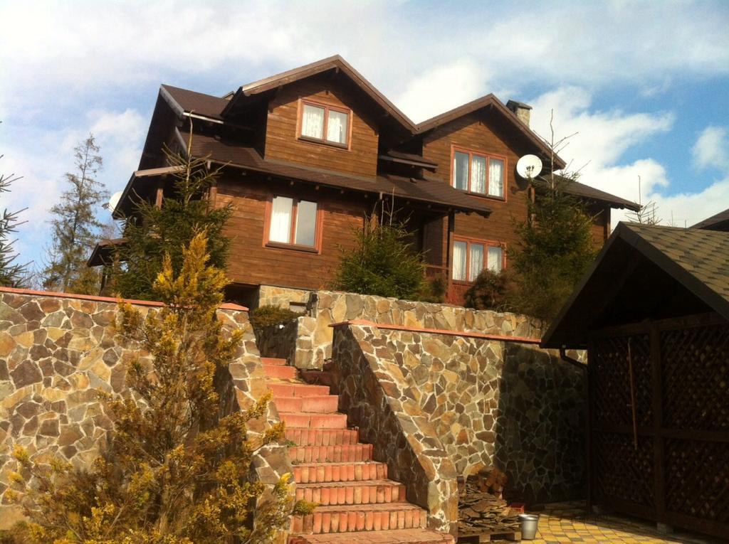 Villa Monte Slavske Luaran gambar