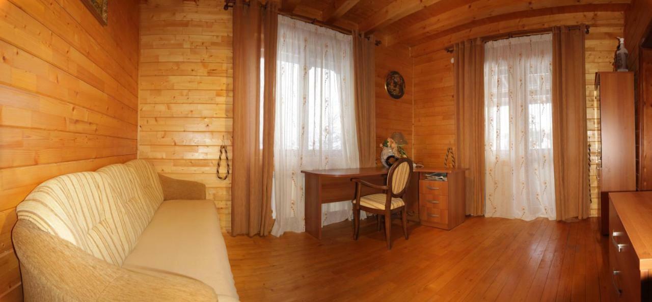Villa Monte Slavske Luaran gambar