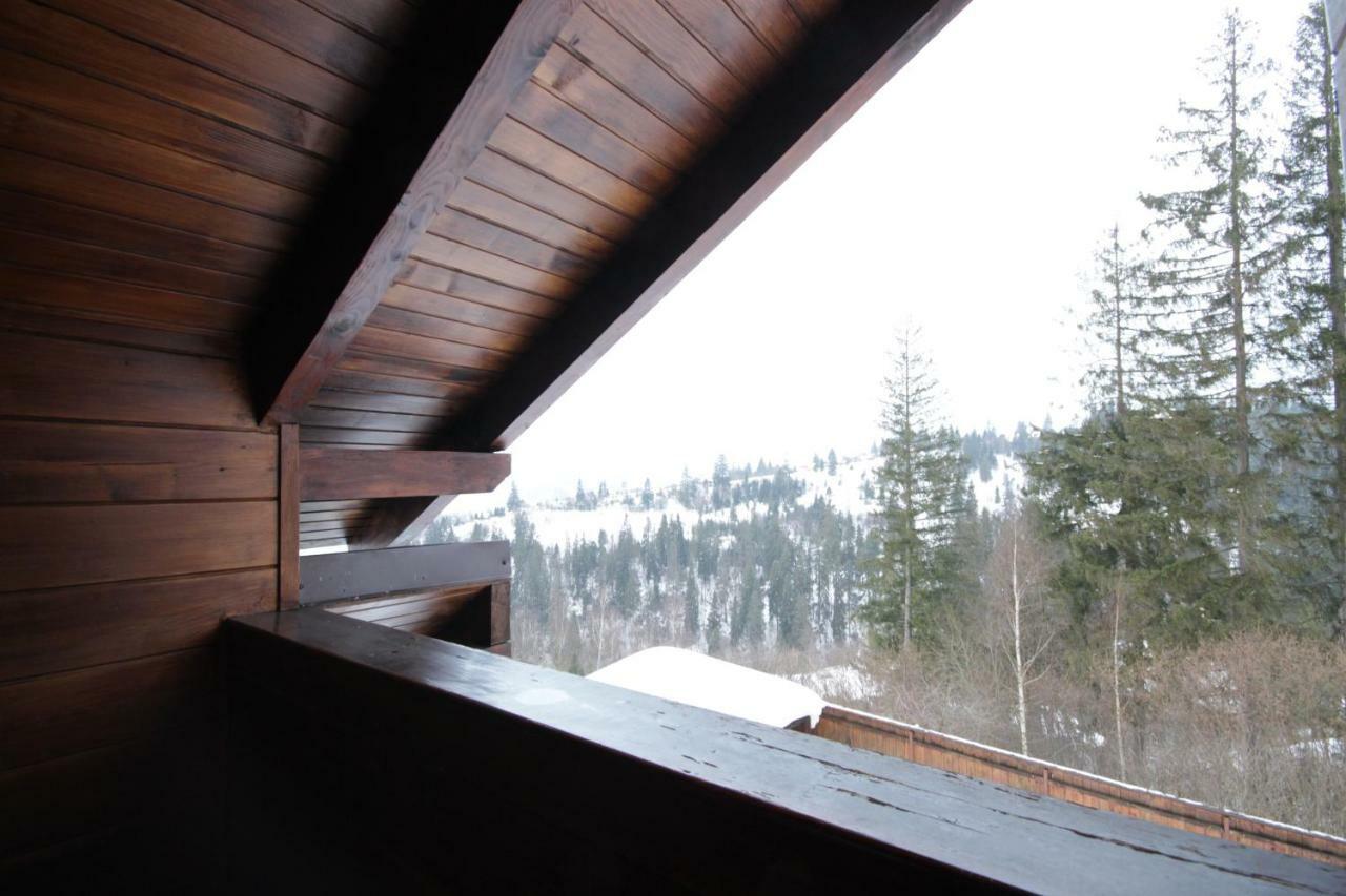 Villa Monte Slavske Luaran gambar