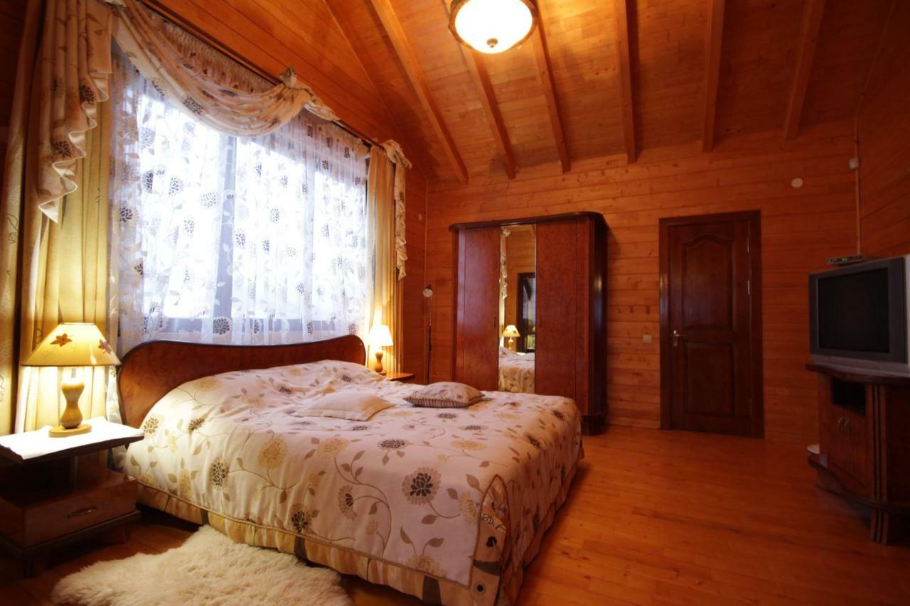 Villa Monte Slavske Luaran gambar